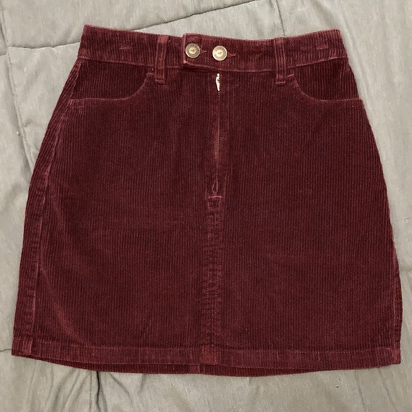 Hollister Dresses & Skirts - Hollister Ultra High Rise Skirt size 0